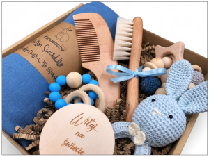 zestaw niemowlęcy poony idealny na baby shower