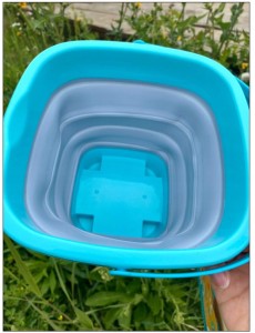 Wiaderko składane i łopatka, Zestaw zabawek do piaskownicy dla dziecka