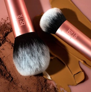 Pędzel do pudru Real Techniques Pędzel do bronzera i sypkiego podkładu 201