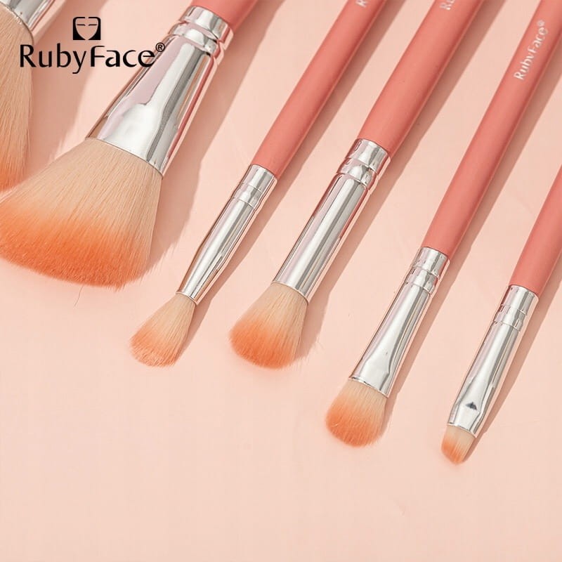 Zestaw pędzli do makijażu Ruby Face + brokatowy kubeczek do przechowywania