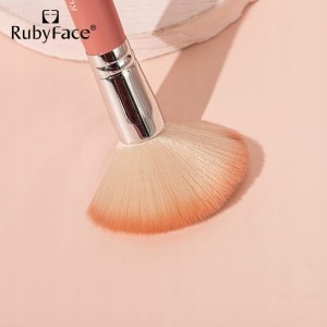 Zestaw pędzli Ruby Face w brokatowym kubeczku Set pięciu pędzli do make-up