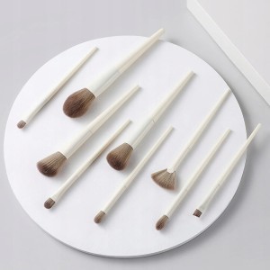 Pędzle do makijażu + kosmetyczka, Komplet pędzli do make-up w pudełku