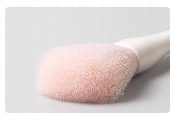 ZESTAW PĘDZLI DO MAKIJAŻU W KOSMETYCZCE Z LUSTERKIEM MUSZELKA 5 SZT. PĘDZLI